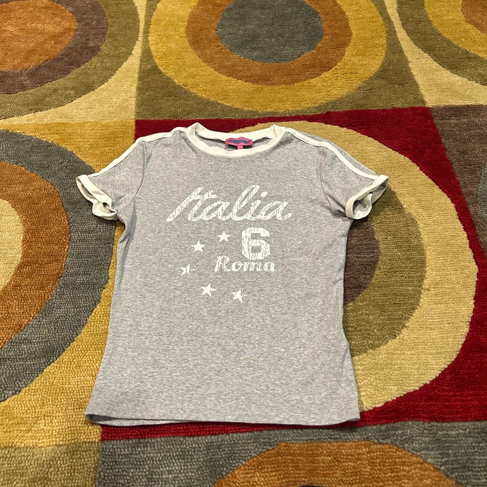Edikted Gray & White 'Italia Roma' Short Sleeve Tee